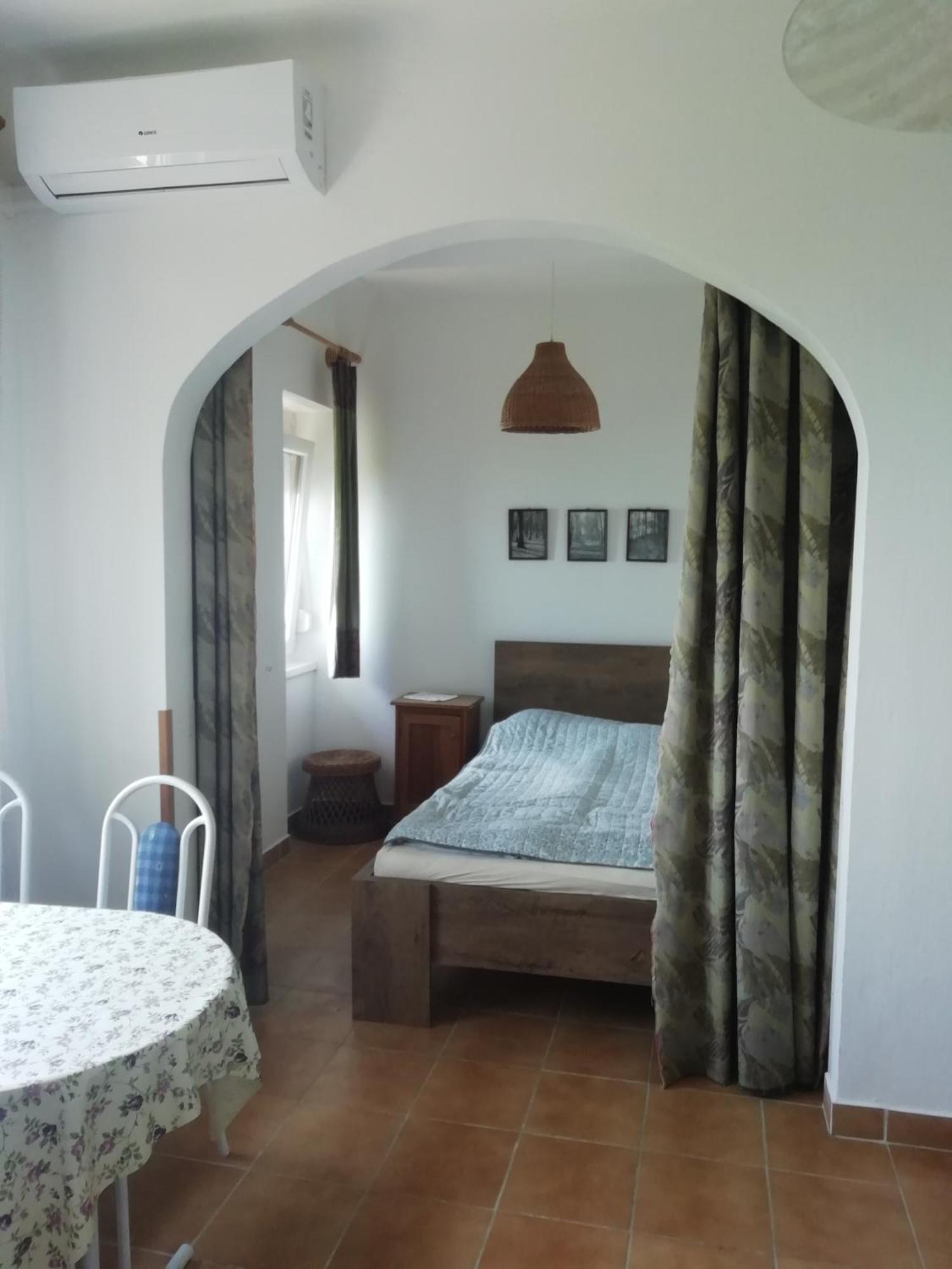 Csizmazia Apartman Tihany Pokoj fotografie