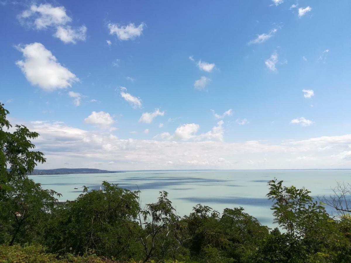 Csizmazia Apartman Tihany Exteriér fotografie